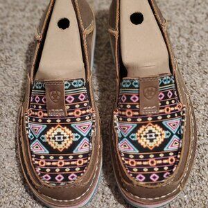 Womens Ariat Cruisers 8.5